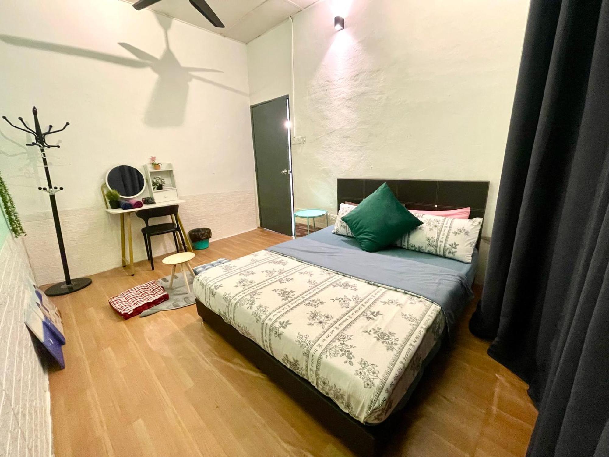 Entire Cozy Home 16 • 3 Bedroom @ Alma Bukit Mertajam Kültér fotó
