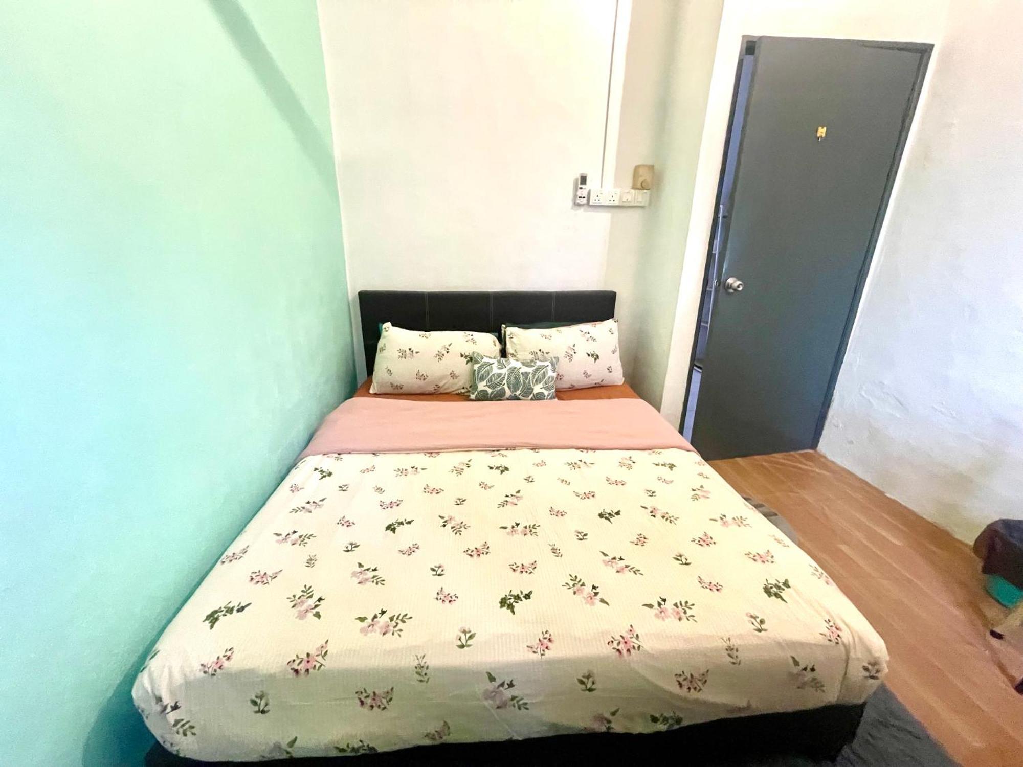 Entire Cozy Home 16 • 3 Bedroom @ Alma Bukit Mertajam Kültér fotó